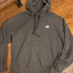 Nike Men's Grey Hoodie